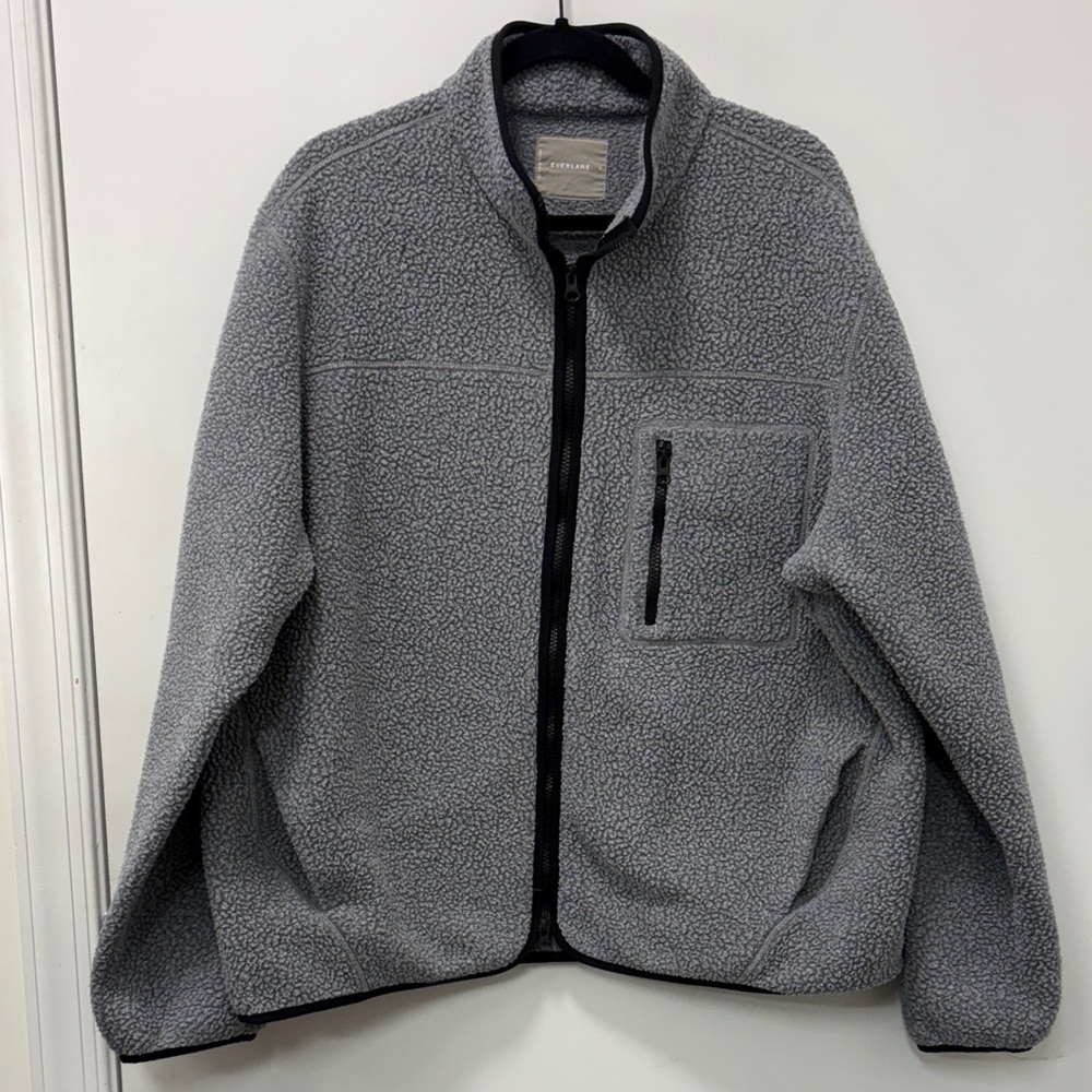 EVERLENE CUTTER & BUCK CHARCOAL FLEECE JACKET!